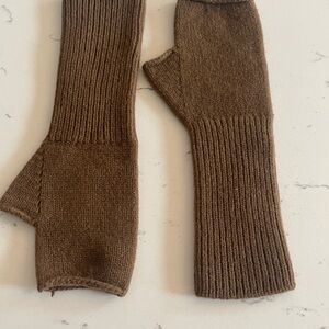 Margaret Howell Fine Wool Fingerless Gloves